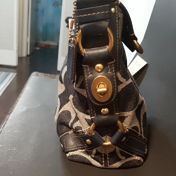 Coach Signature Denim Navy Shoulder Bag - Picture 3 of 14